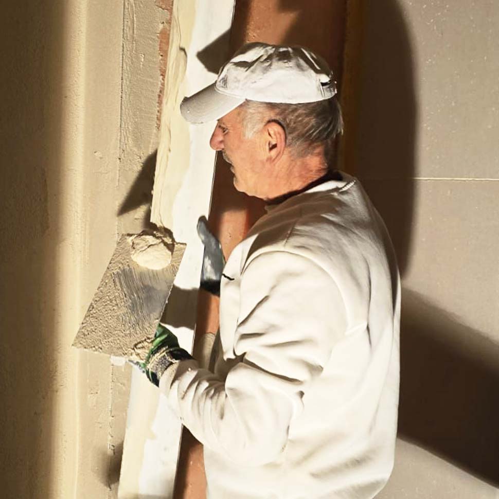 Slavko Mijic, Facharbeiter