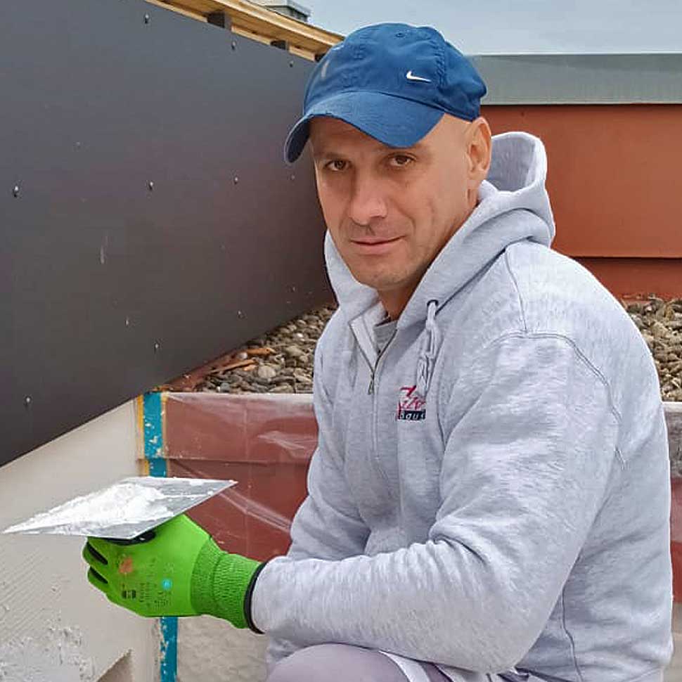 Radu Onofrei, Stuckateurhelfer